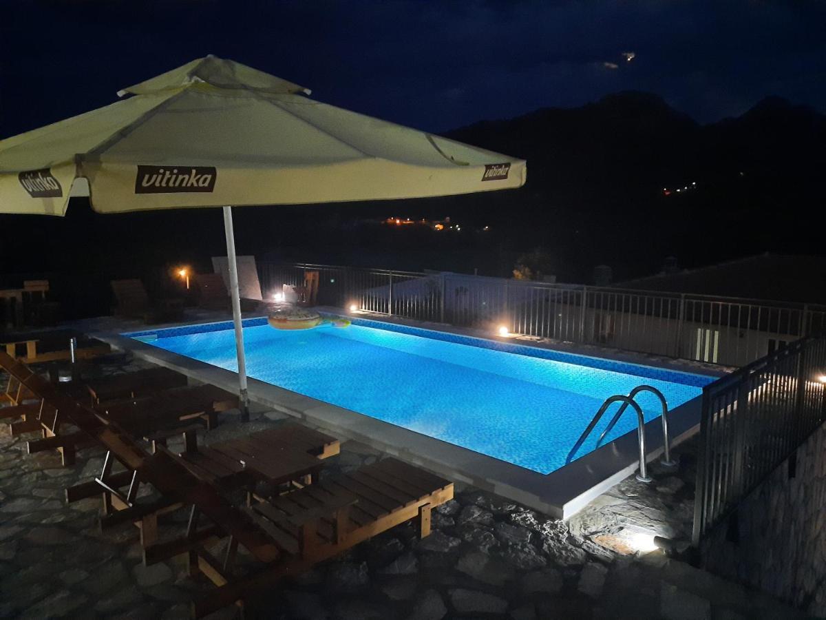 Apartments Kingfisher Virpazar Eksteriør bilde