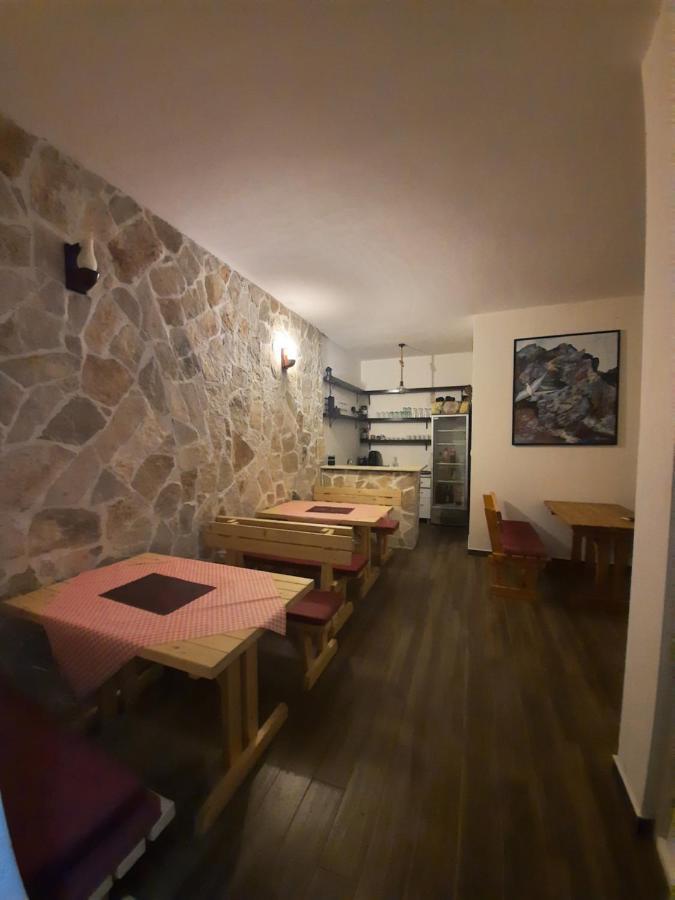 Apartments Kingfisher Virpazar Eksteriør bilde