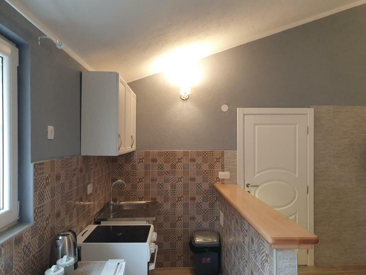Apartments Kingfisher Virpazar Eksteriør bilde